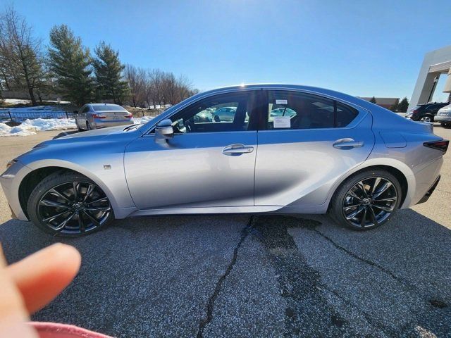 2025 Lexus IS IS 350 F SPORT Design