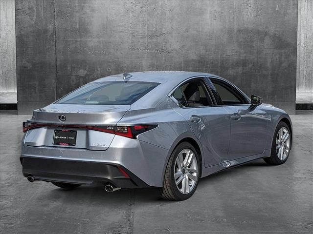 2025 Lexus IS 300