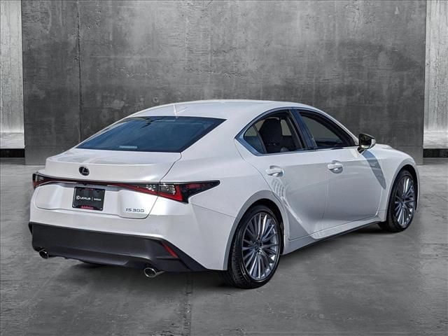 2025 Lexus IS 300