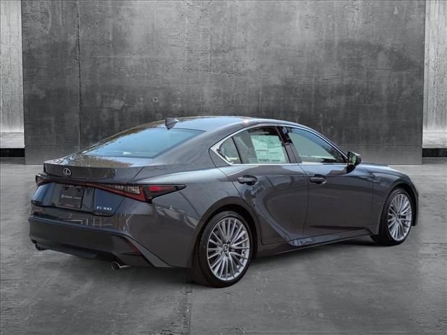 2025 Lexus IS 300