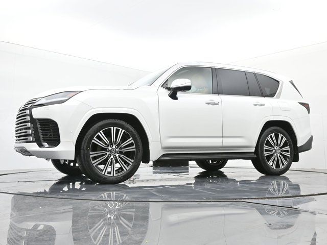 2025 Lexus LX LX 700h Luxury