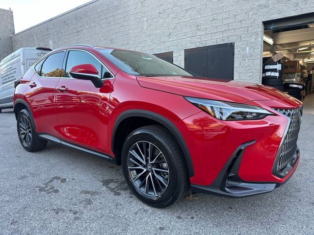 2025 Lexus NX 350h