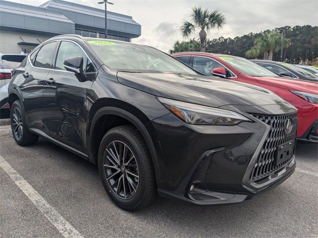 2025 Lexus NX 350h Premium