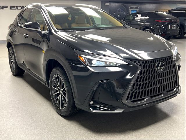 2025 Lexus NX 350h Premium