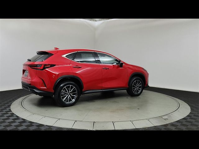 2025 Lexus NX 350h Premium