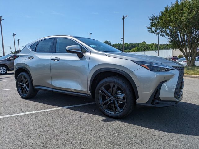 2025 Lexus NX 450h+ Luxury