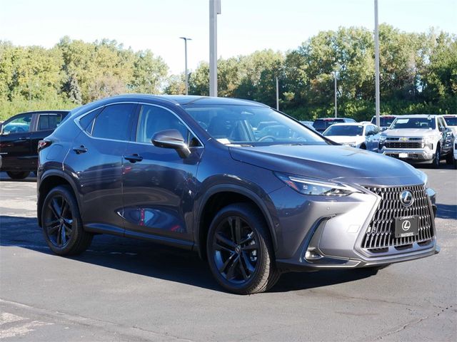 2025 Lexus NX 450h+ Luxury