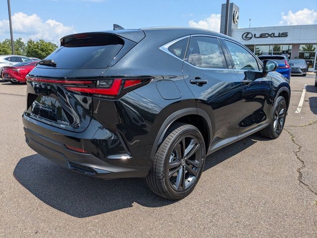 2025 Lexus NX 450h+ Luxury