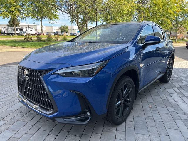 2025 Lexus NX 450h+ Luxury