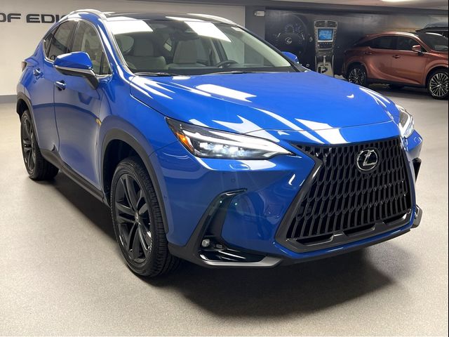 2025 Lexus NX 450h+ Luxury