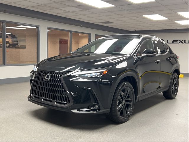 2025 Lexus NX 450h+ Luxury