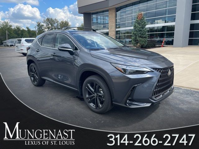 2025 Lexus NX 450h+ Luxury