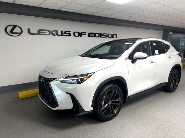 2025 Lexus NX 450h+ Luxury