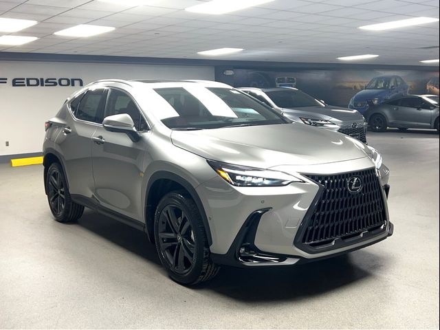 2025 Lexus NX 450h+ Luxury