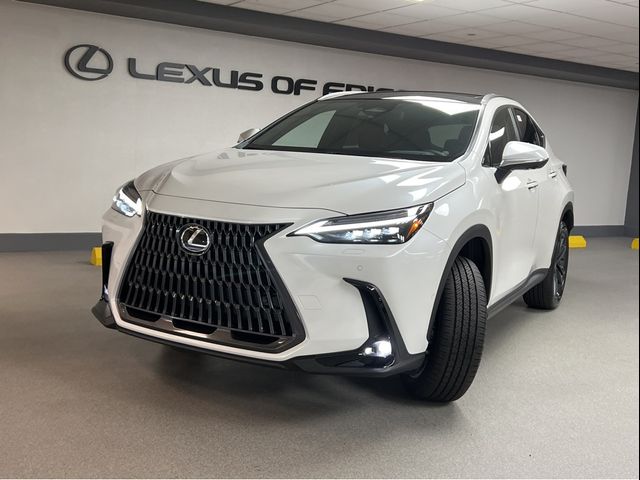 2025 Lexus NX 450h+ Luxury