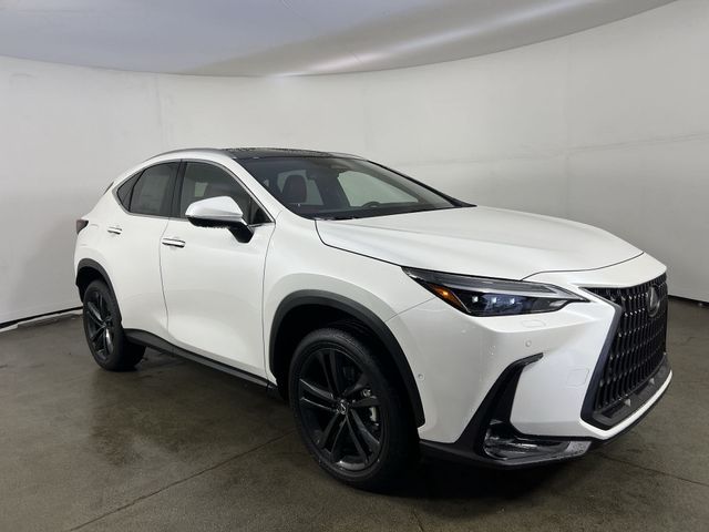 2025 Lexus NX 450h+ Luxury