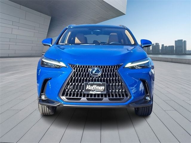 2025 Lexus NX 450h+ Luxury