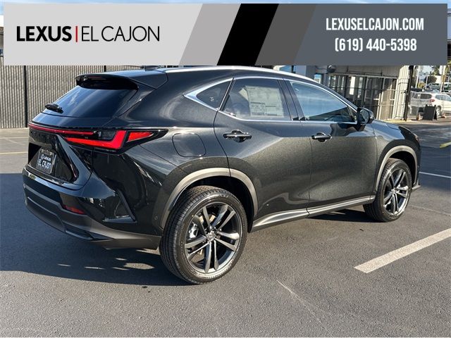 2025 Lexus NX 450h+ Luxury