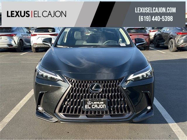 2025 Lexus NX 450h+ Luxury