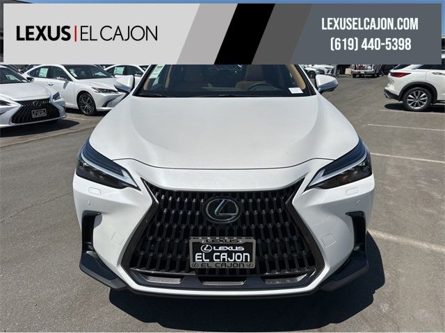 2025 Lexus NX 450h+ Luxury