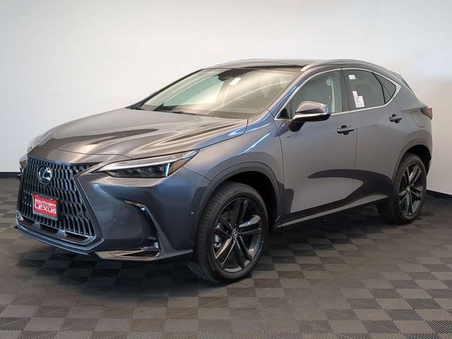 2025 Lexus NX 450h+ Luxury