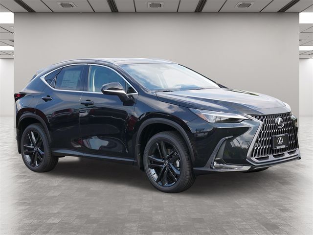 2025 Lexus NX 450h+ Luxury