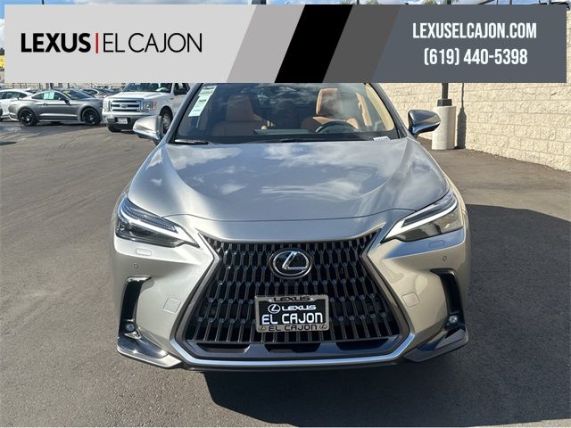 2025 Lexus NX 450h+ Luxury