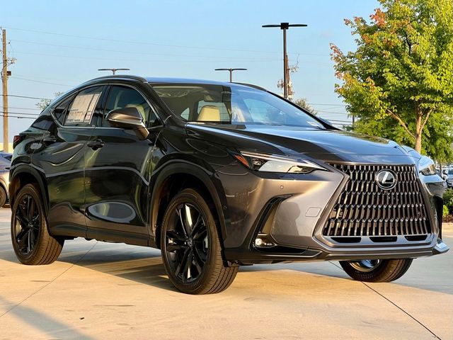 2025 Lexus NX 450h+ Luxury