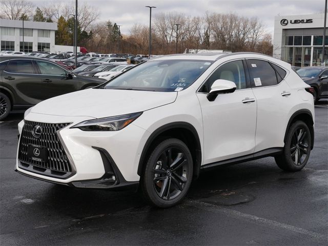 2025 Lexus NX 450h+ Luxury