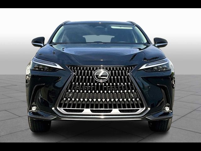 2025 Lexus NX 450h+ Luxury