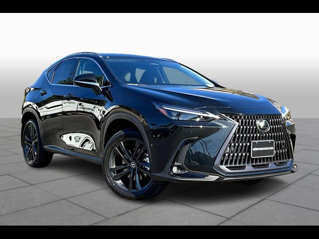 2025 Lexus NX 450h+ Luxury