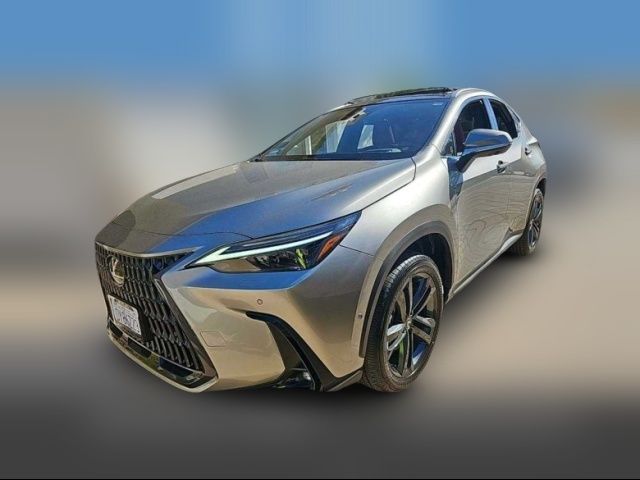 2025 Lexus NX 450h+ Luxury