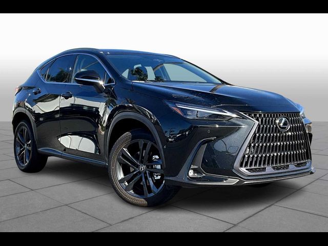 2025 Lexus NX 450h+ Luxury