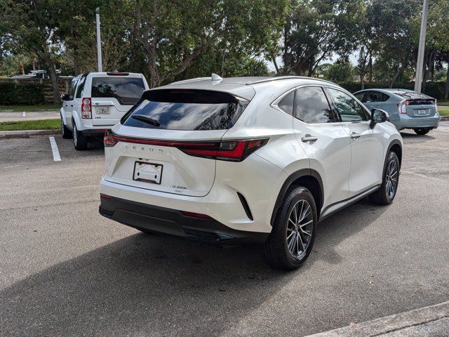 2025 Lexus NX 350h Premium