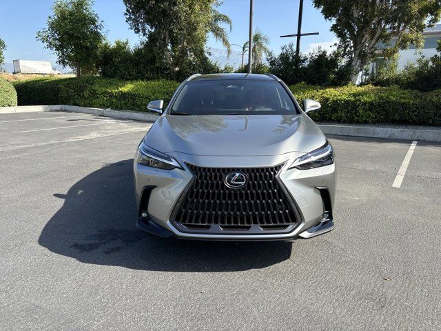 2025 Lexus NX 450h+ Luxury