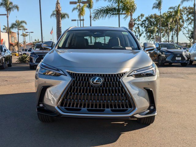 2025 Lexus NX 450h+ Luxury