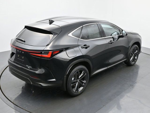 2025 Lexus NX 450h+ Luxury