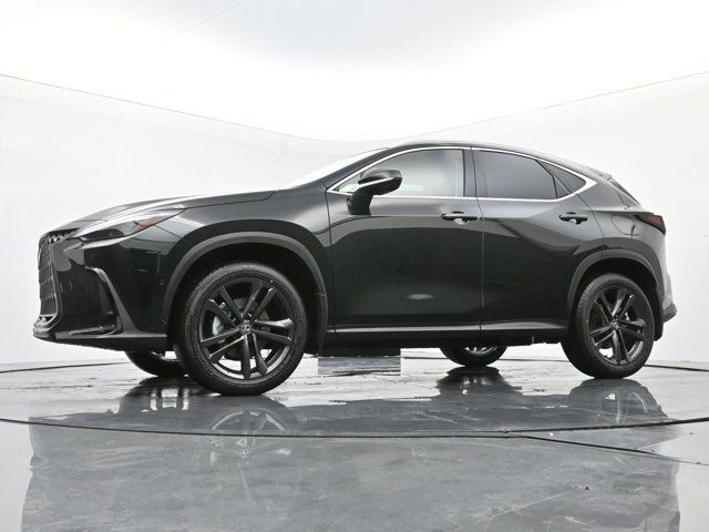 2025 Lexus NX 450h+ Luxury