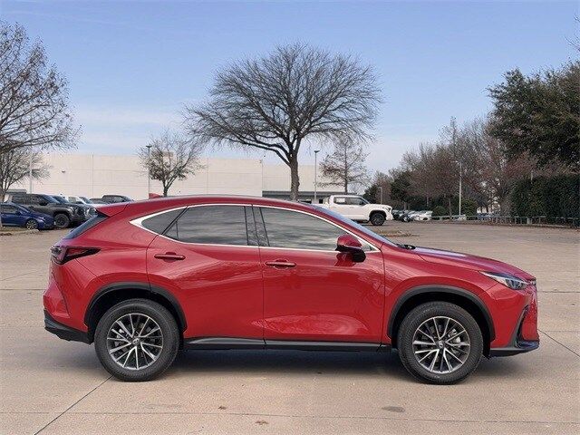 2025 Lexus NX 250