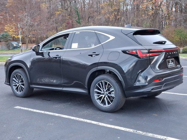 2025 Lexus NX 350h Premium