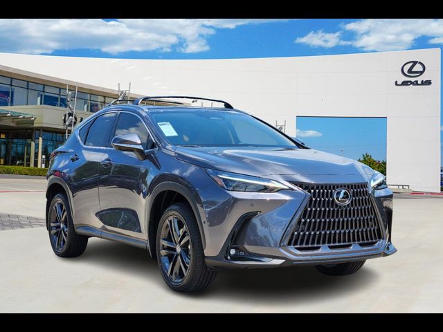 2025 Lexus NX 450h+ Luxury