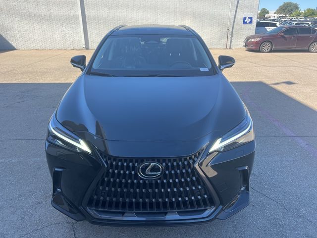 2025 Lexus NX 450h+ Luxury