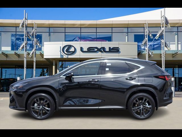 2025 Lexus NX 450h+ Luxury