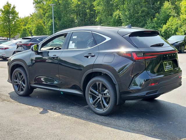 2025 Lexus NX 450h+ Luxury