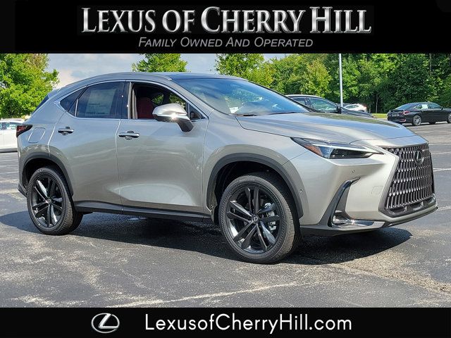 2025 Lexus NX 450h+ Luxury