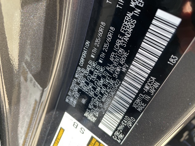 Vehicle image 27 of 29