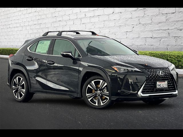 2025 Lexus UX UX 300h F SPORT Design