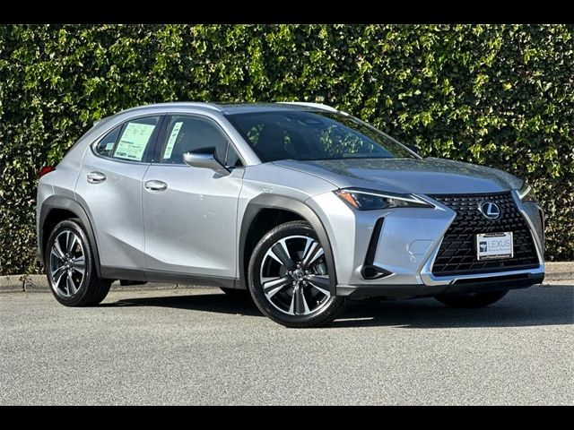 2025 Lexus UX 