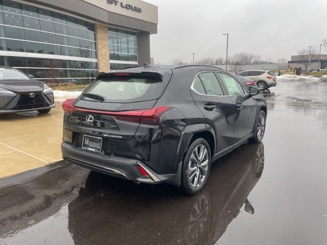 2025 Lexus UX UX 300h F SPORT Design