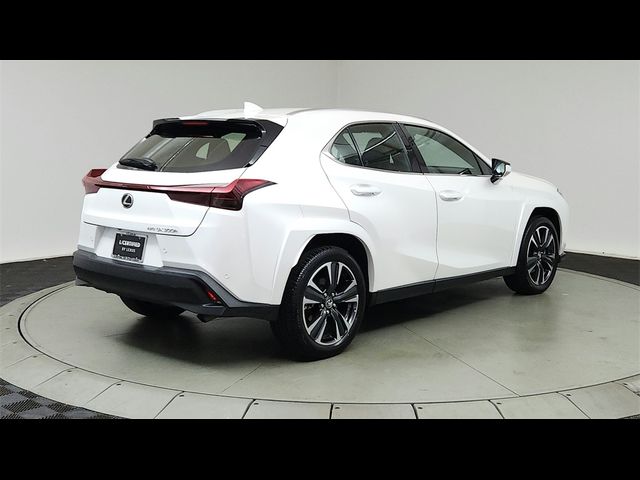 2025 Lexus UX UX 300h Premium